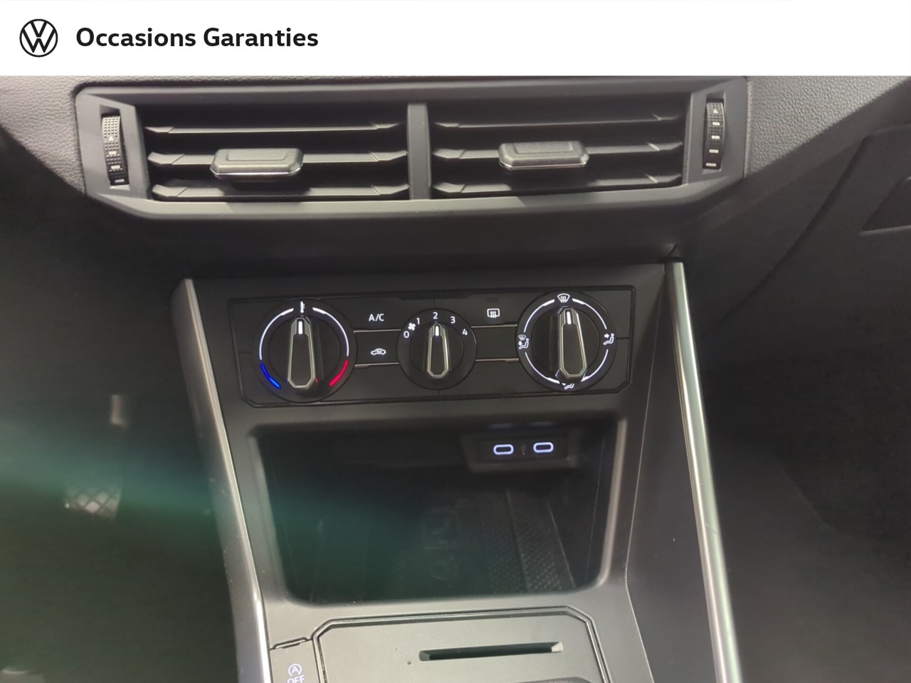 Voitures occasions VOLKSWAGEN POLO Life Lens