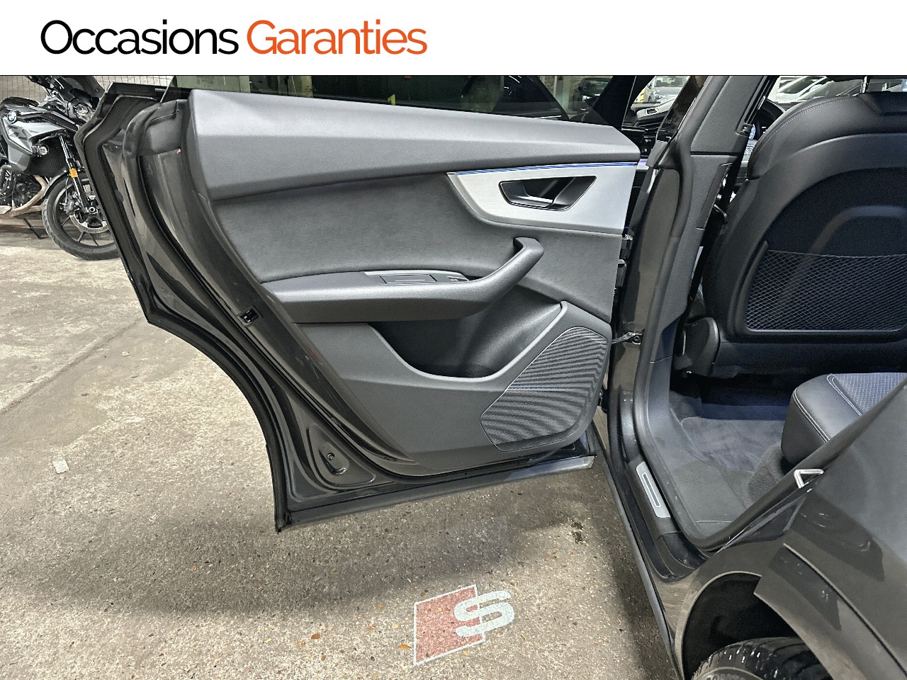 Voitures occasions Audi Q8  Villemomble