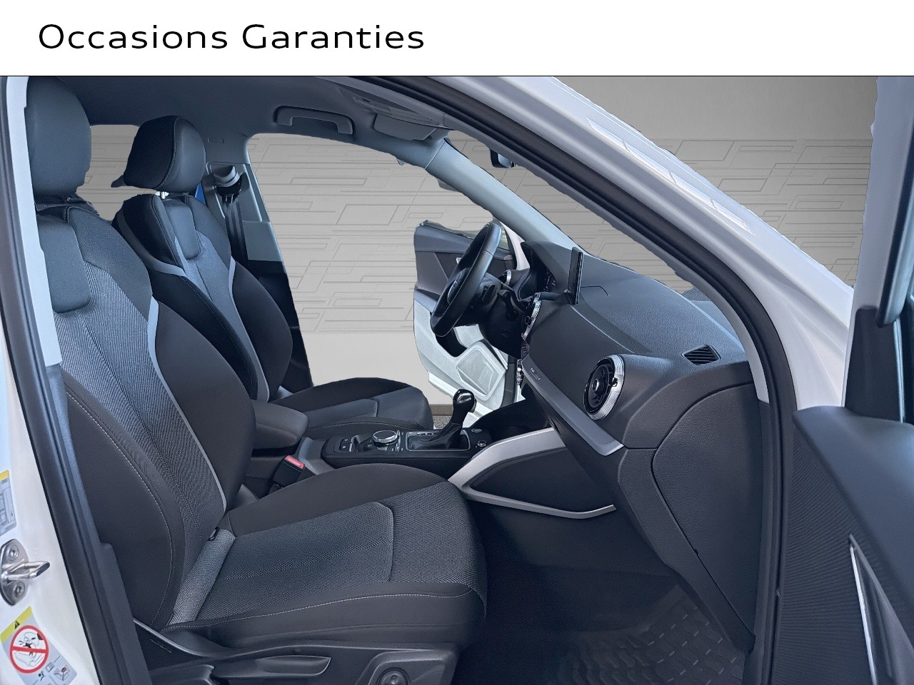 Voitures occasions Audi Q2 Advanced Clermont-Ferrand