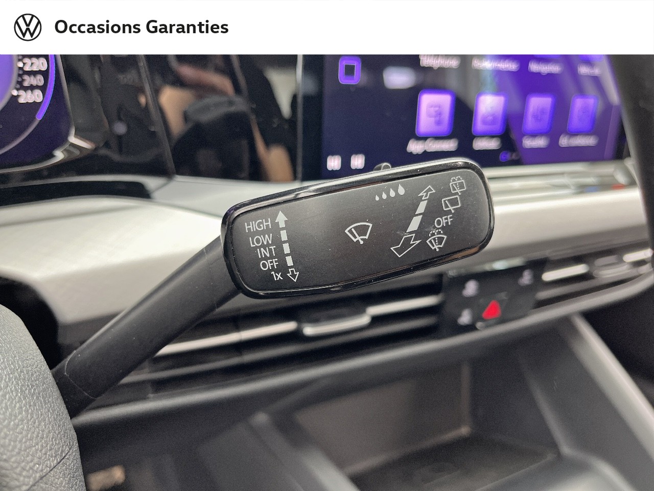 Voitures occasions VOLKSWAGEN GOLF Life 1st Orvault