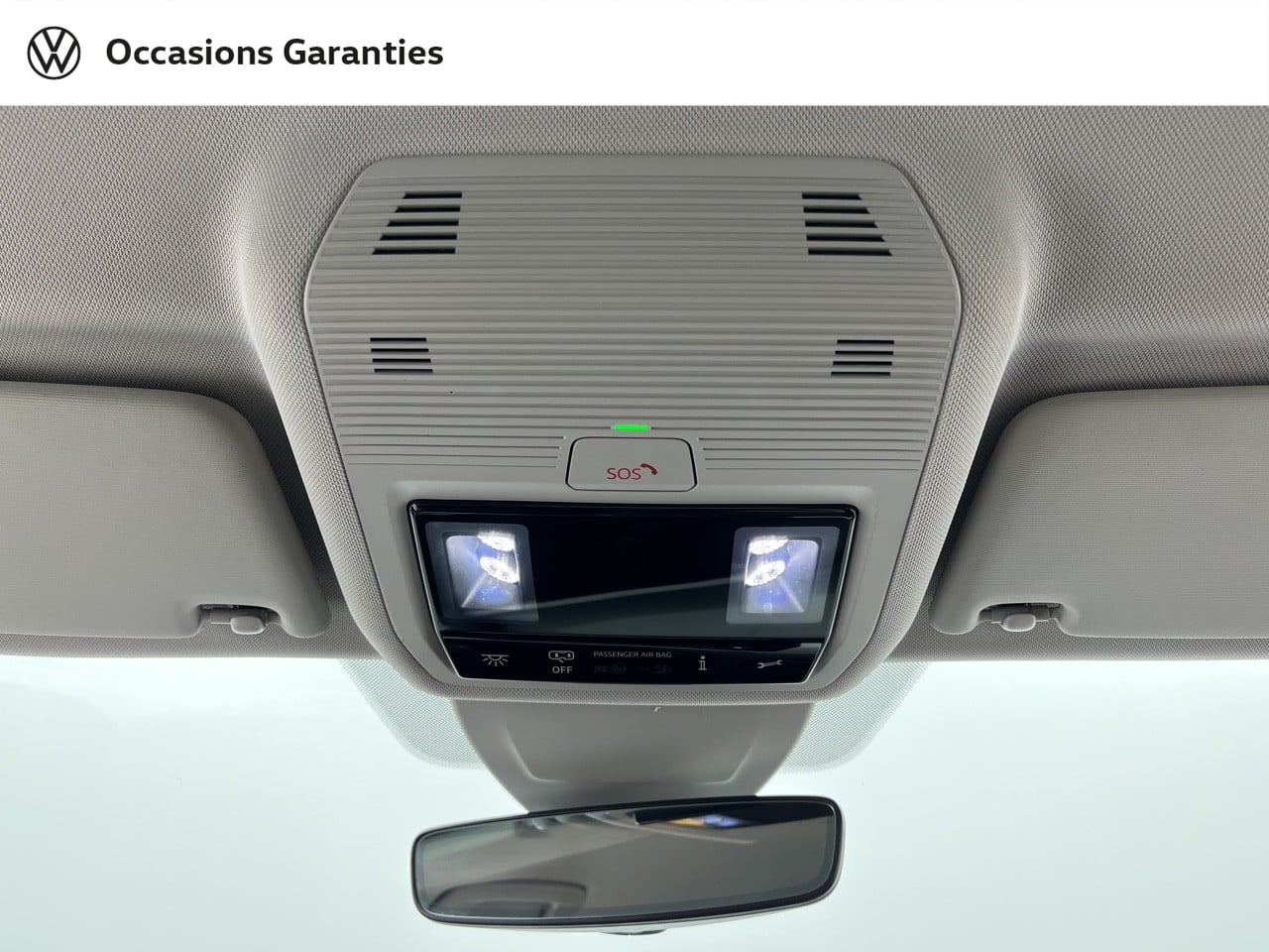 Voitures occasions VOLKSWAGEN GOLF Life 1st Orvault