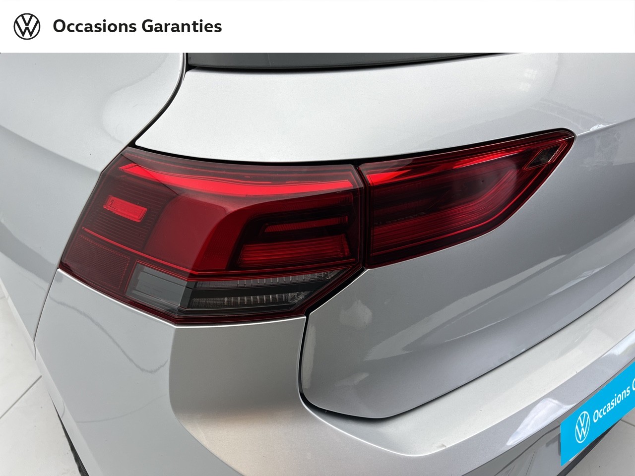 Voitures occasions VOLKSWAGEN GOLF Life 1st Orvault