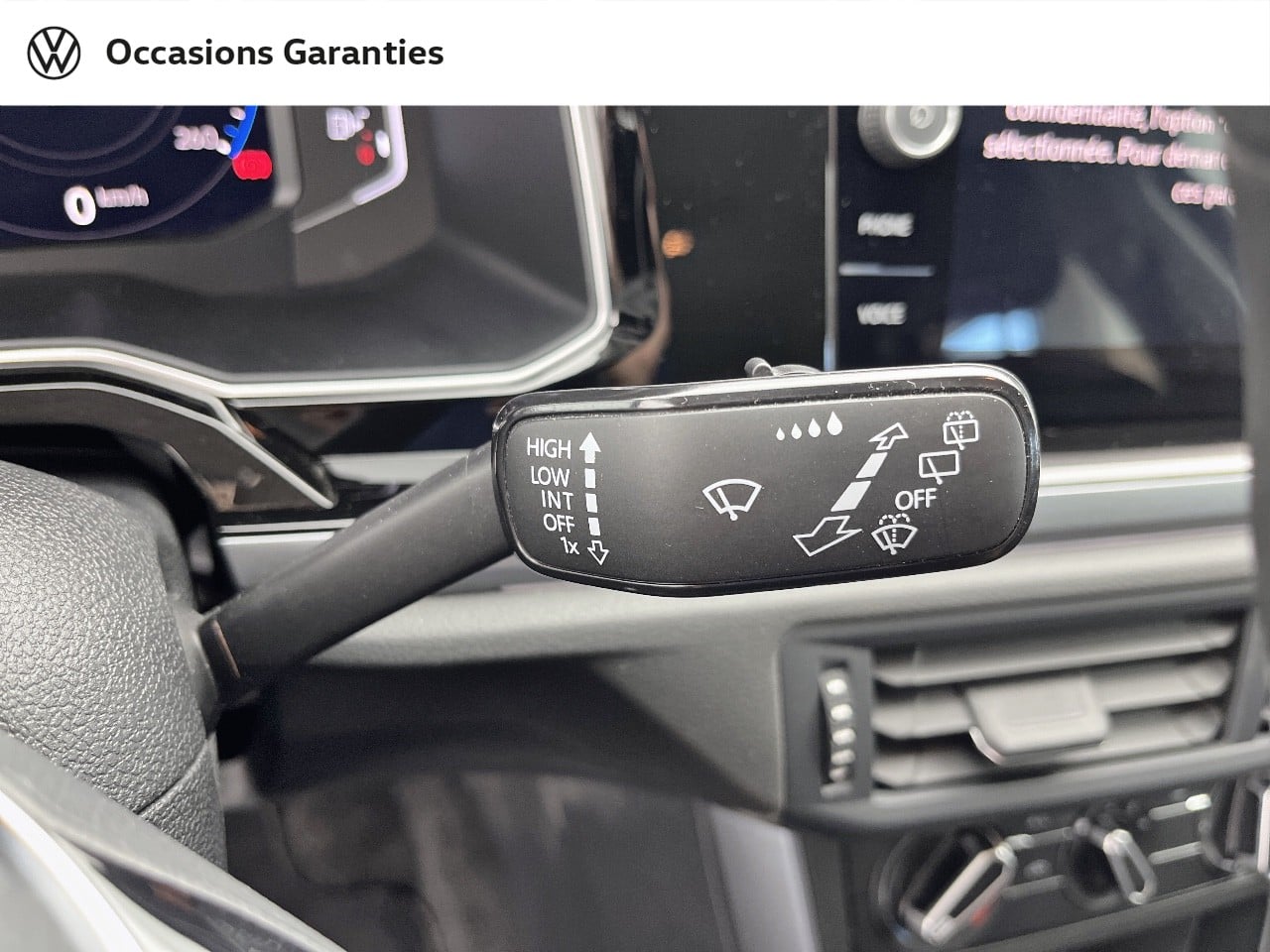 Voitures occasions VOLKSWAGEN POLO Active Orvault