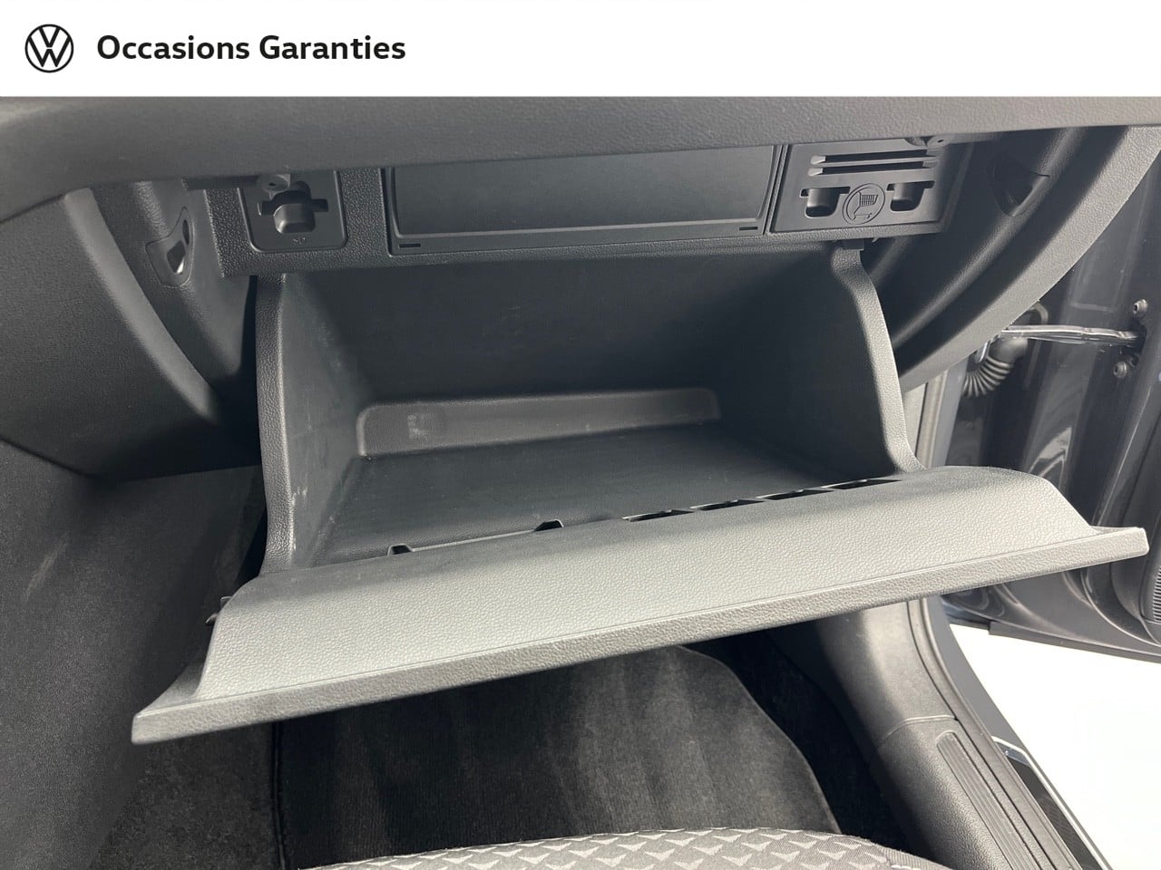 Voitures occasions VOLKSWAGEN POLO Active Orvault