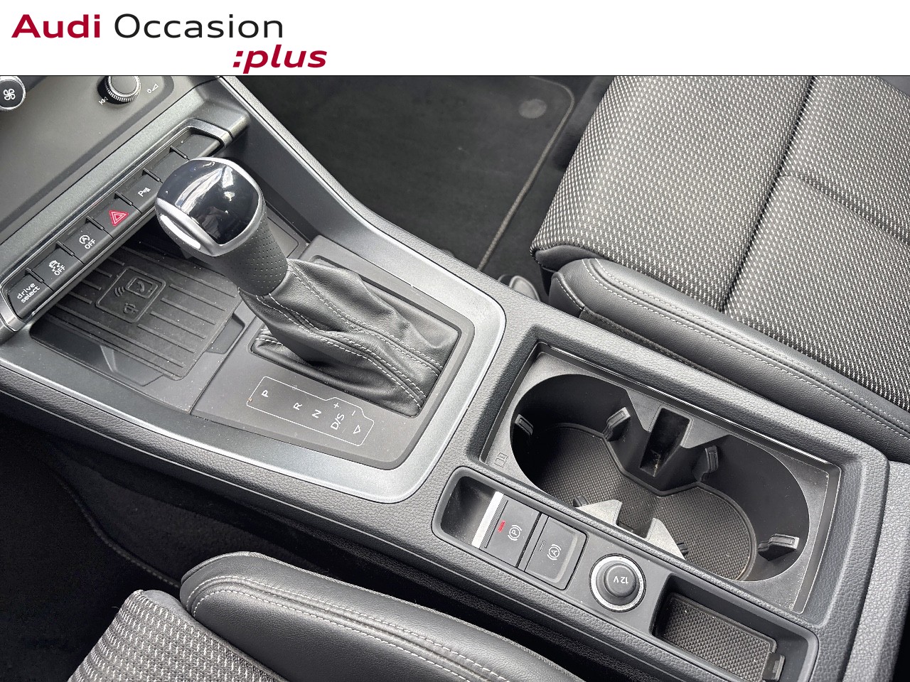 Voitures occasions Audi Q3 S line Augny