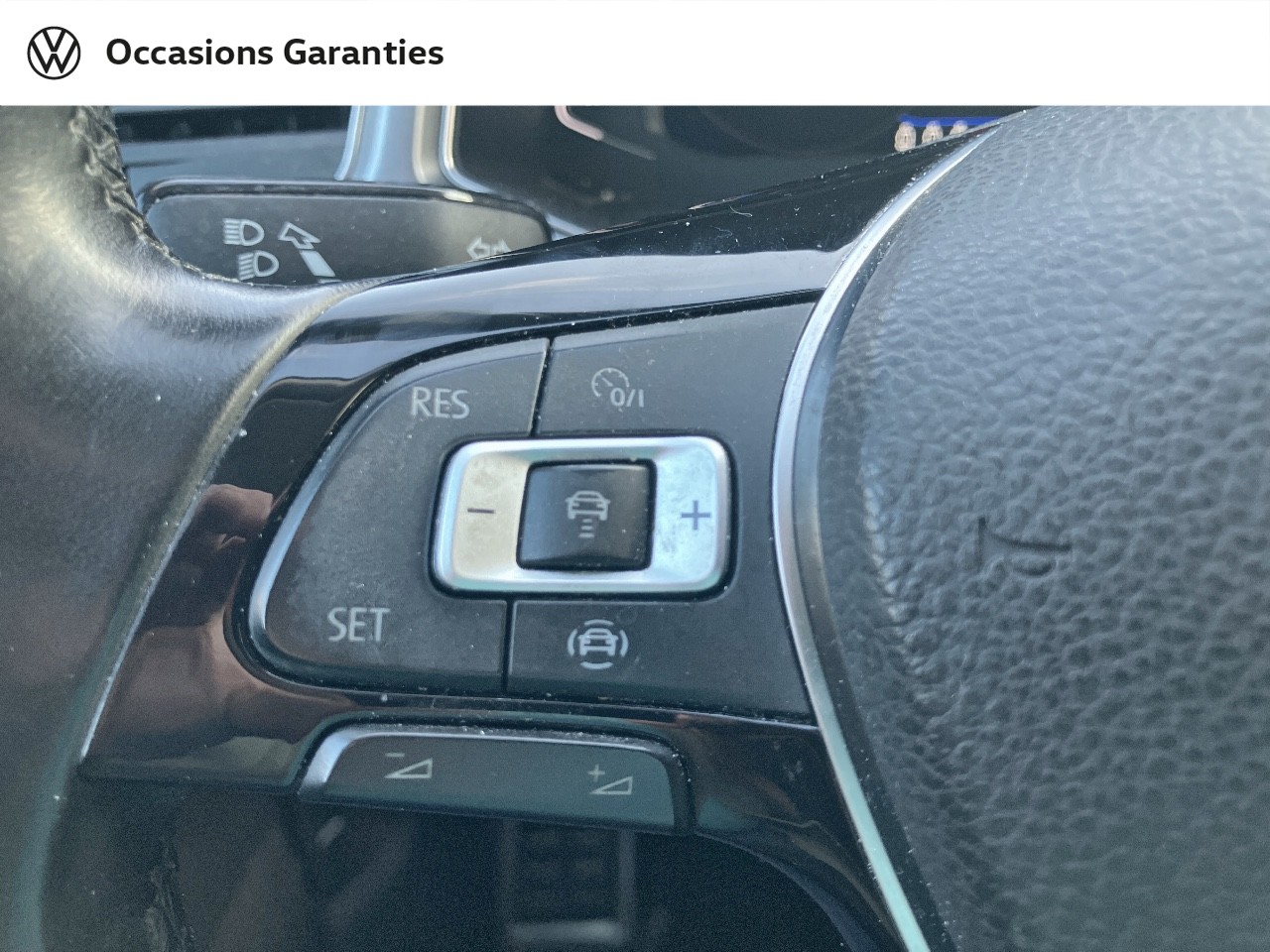 Voitures occasions VOLKSWAGEN T-ROC Active Villeneuve-d'Ascq