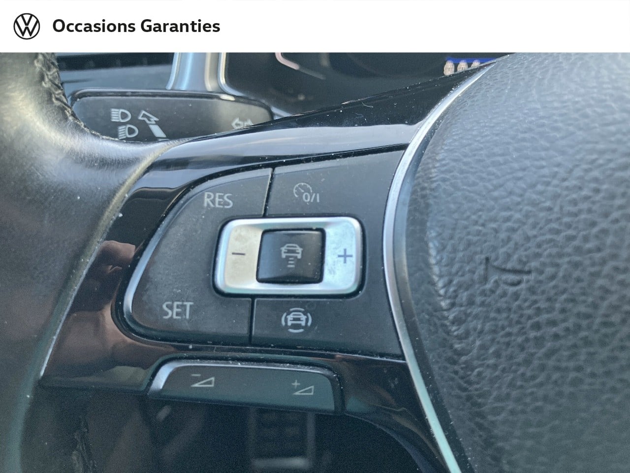 Voitures occasions VOLKSWAGEN T-ROC Active Villeneuve-d'Ascq