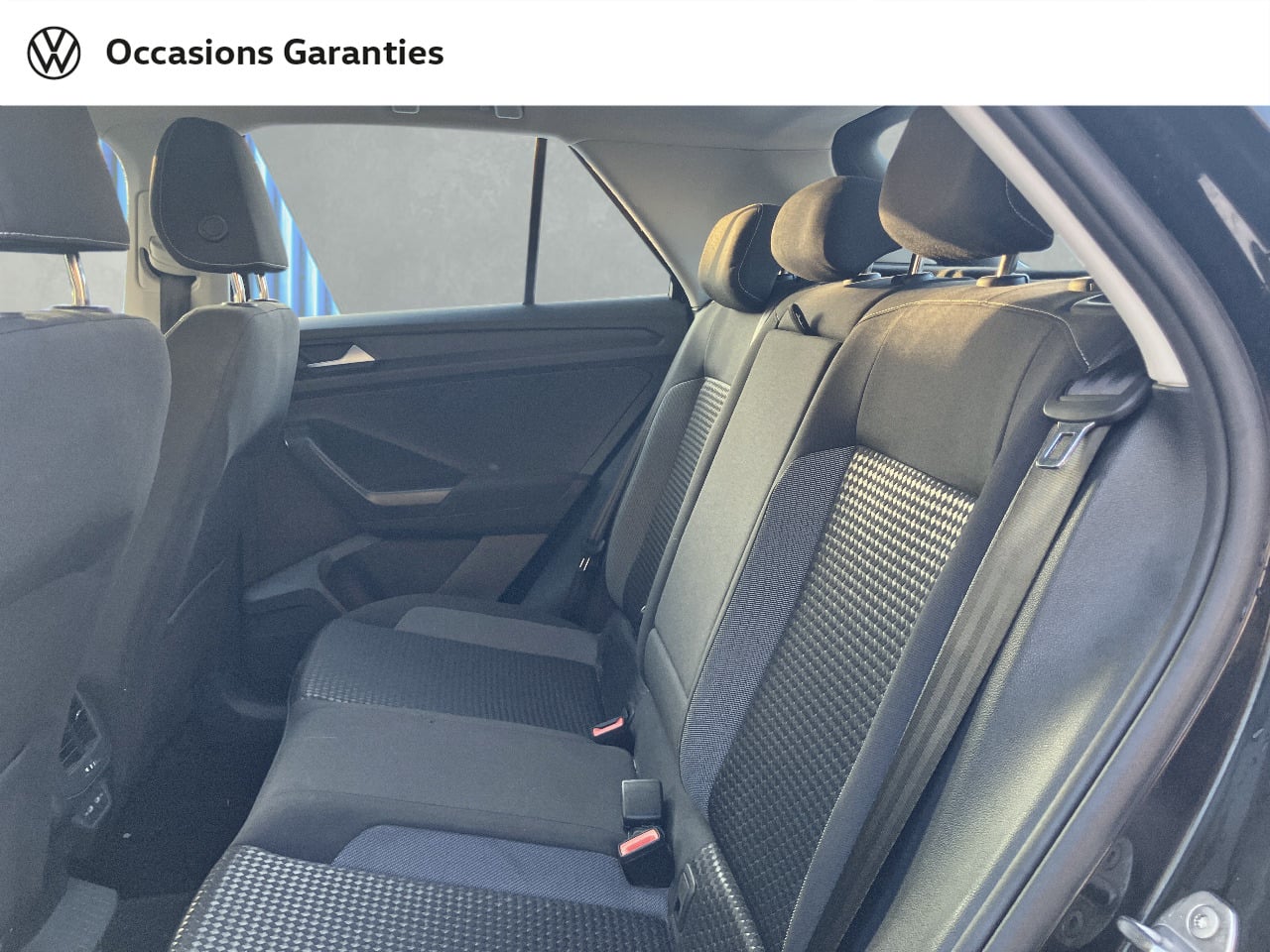 Voitures occasions VOLKSWAGEN T-ROC Active Villeneuve-d'Ascq