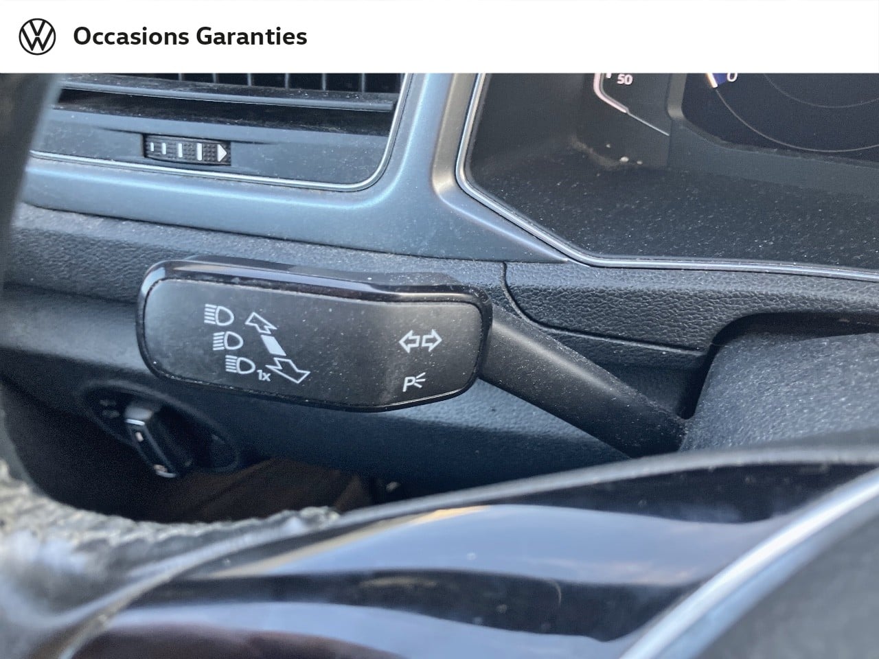 Voitures occasions VOLKSWAGEN T-ROC Active Villeneuve-d'Ascq