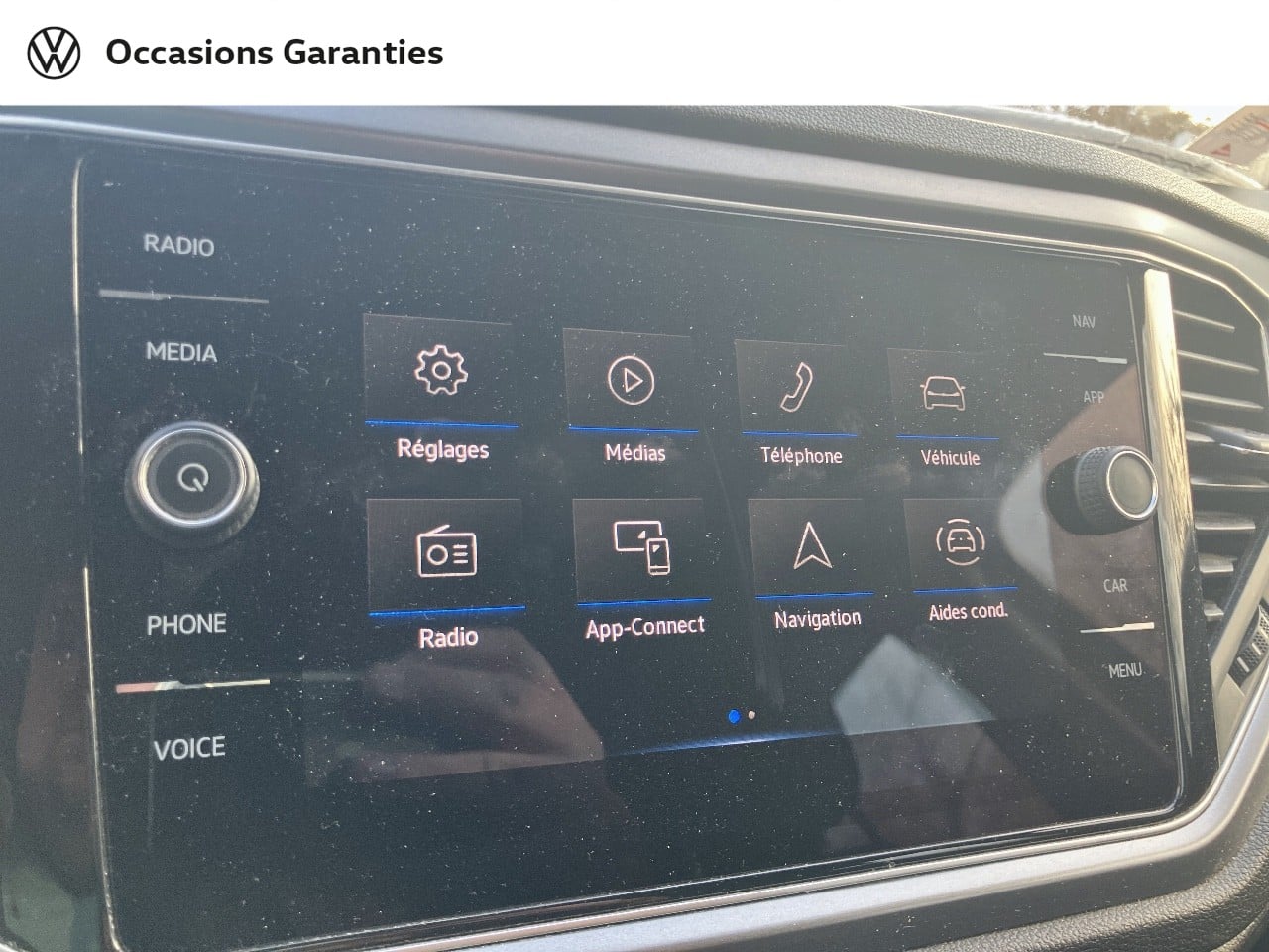 Voitures occasions VOLKSWAGEN T-ROC Active Villeneuve-d'Ascq