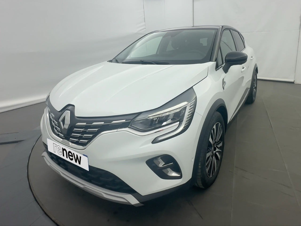 1.6 E-Tech hybride 145ch Iconic