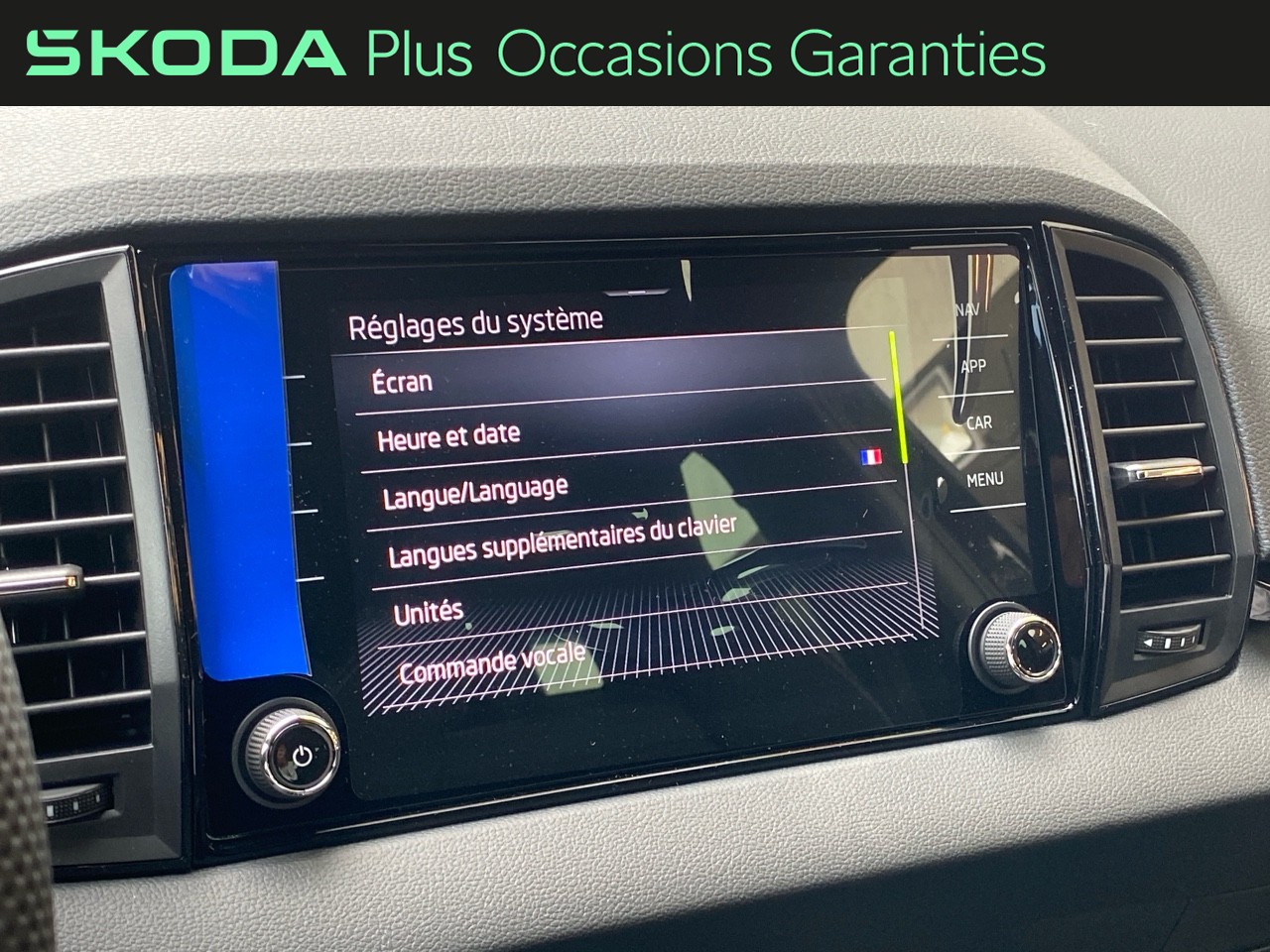 Voitures occasions ŠKODA KAROQ Sportline Villemomble