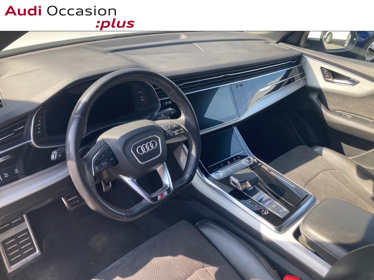 Voitures occasions Audi Q8 S line Lille