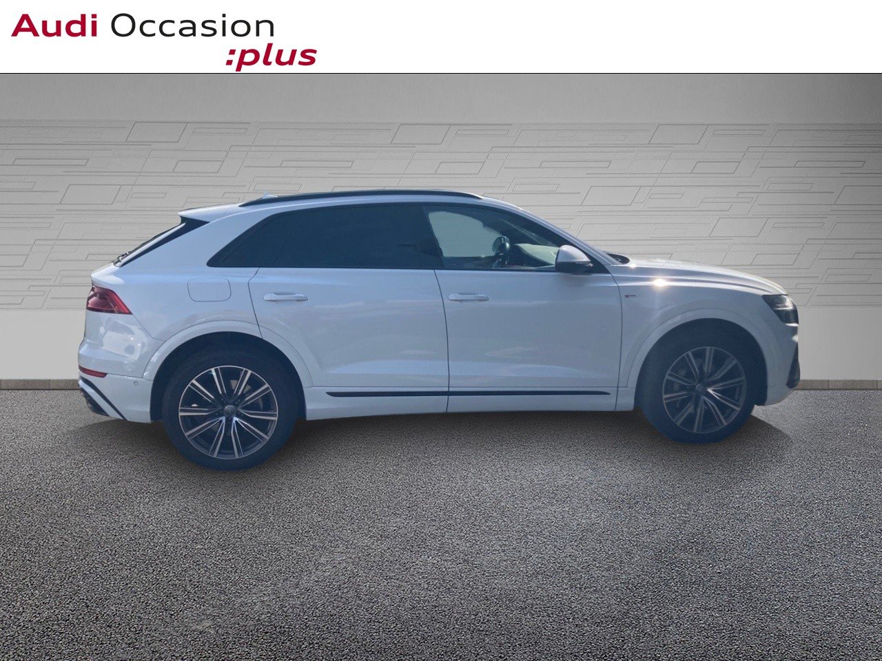 Voitures occasions Audi Q8 S line Lille