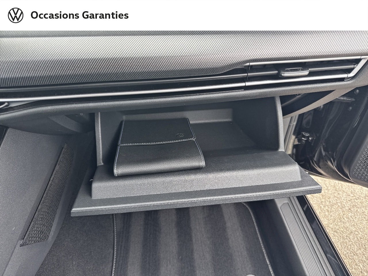 Voitures occasions VOLKSWAGEN GOLF R-Line Mougins