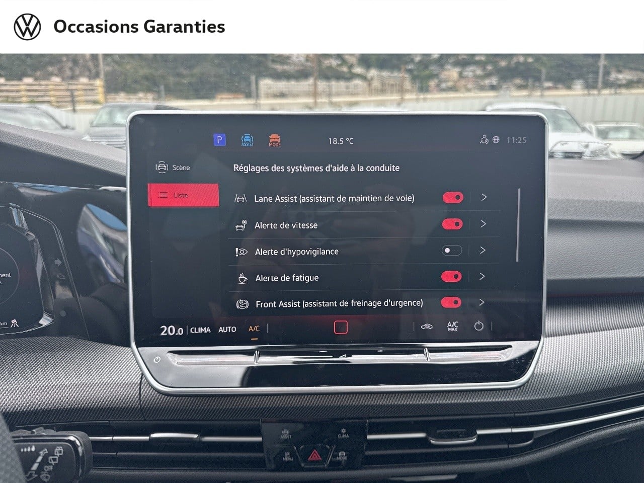 Voitures occasions VOLKSWAGEN GOLF R-Line Mougins