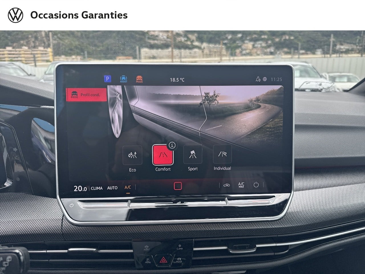 Voitures occasions VOLKSWAGEN GOLF R-Line Mougins