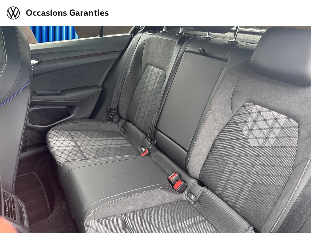 Voitures occasions VOLKSWAGEN GOLF R-Line Mougins