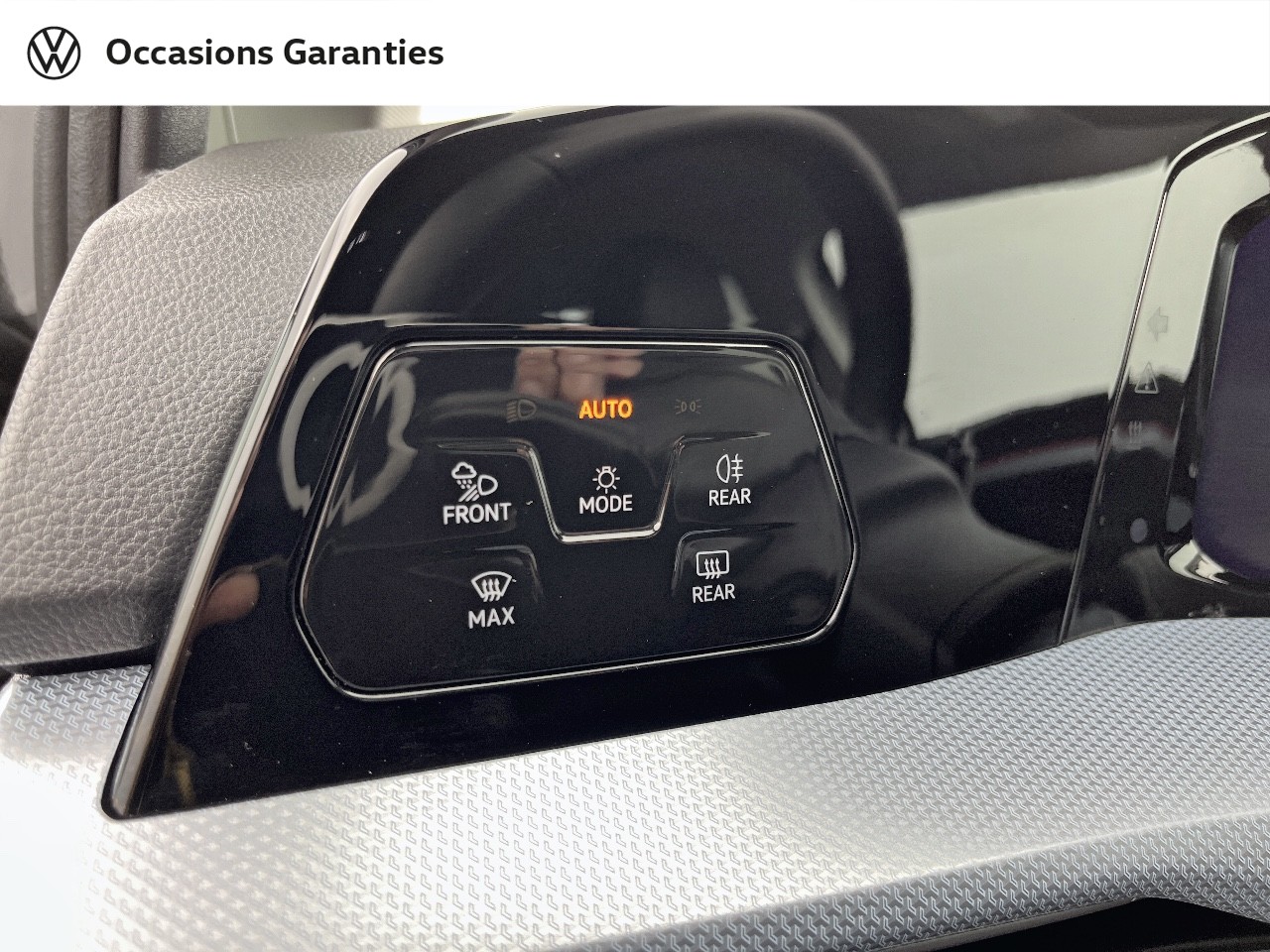 Voitures occasions VOLKSWAGEN GOLF Life Plus Orvault