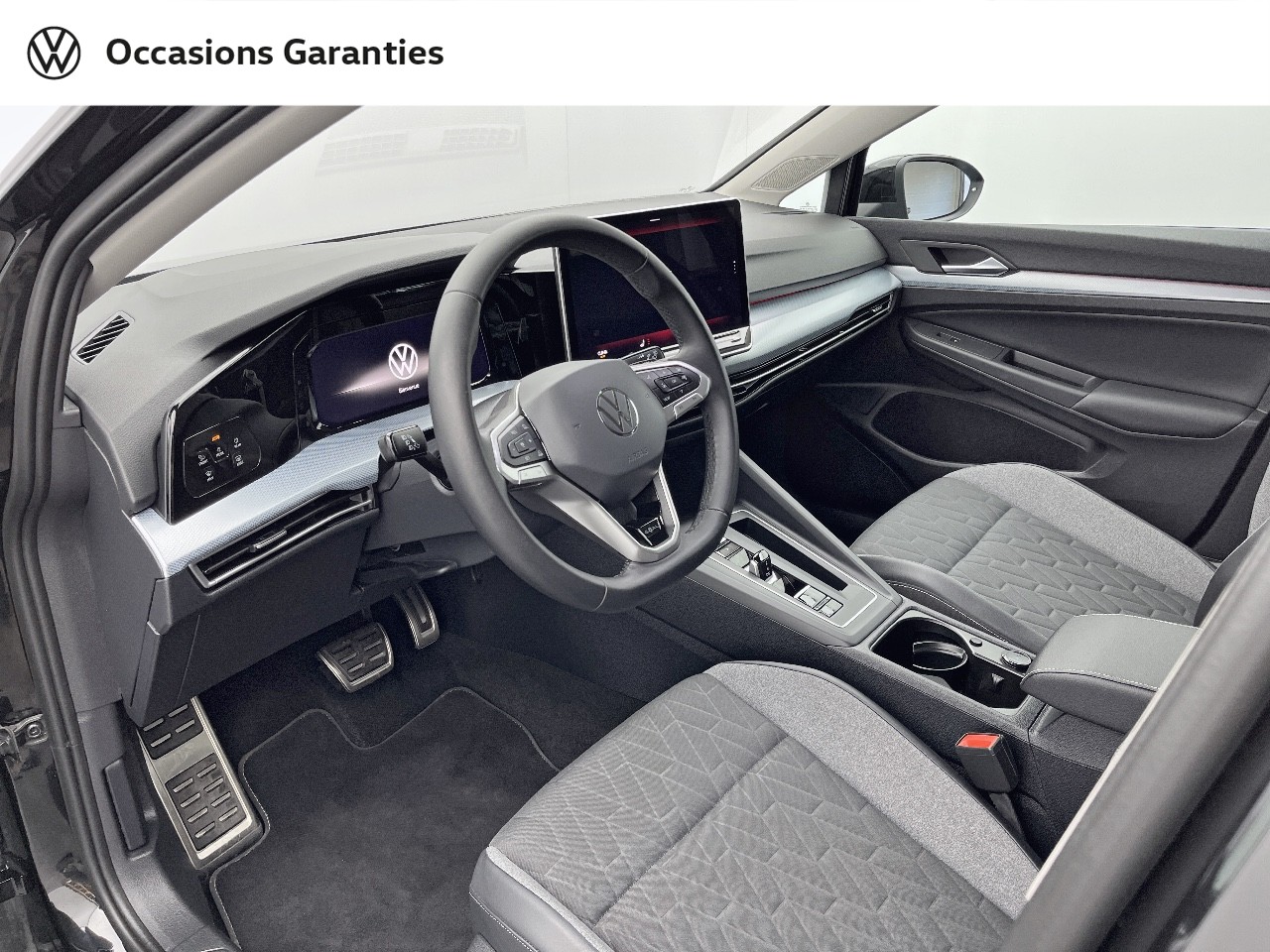 Voitures occasions VOLKSWAGEN GOLF Life Plus Orvault