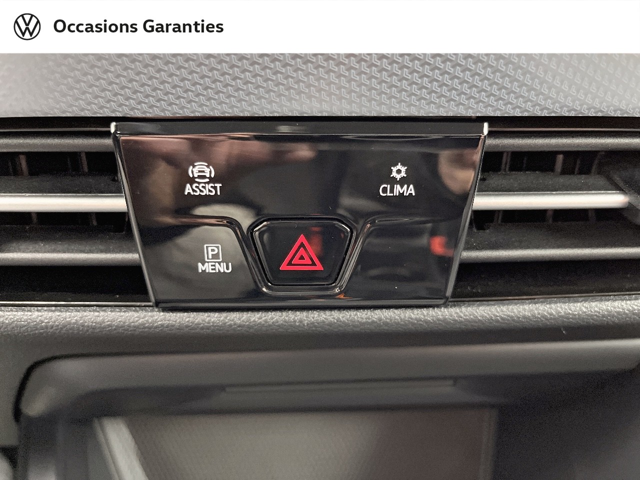 Voitures occasions VOLKSWAGEN GOLF Life Plus Orvault