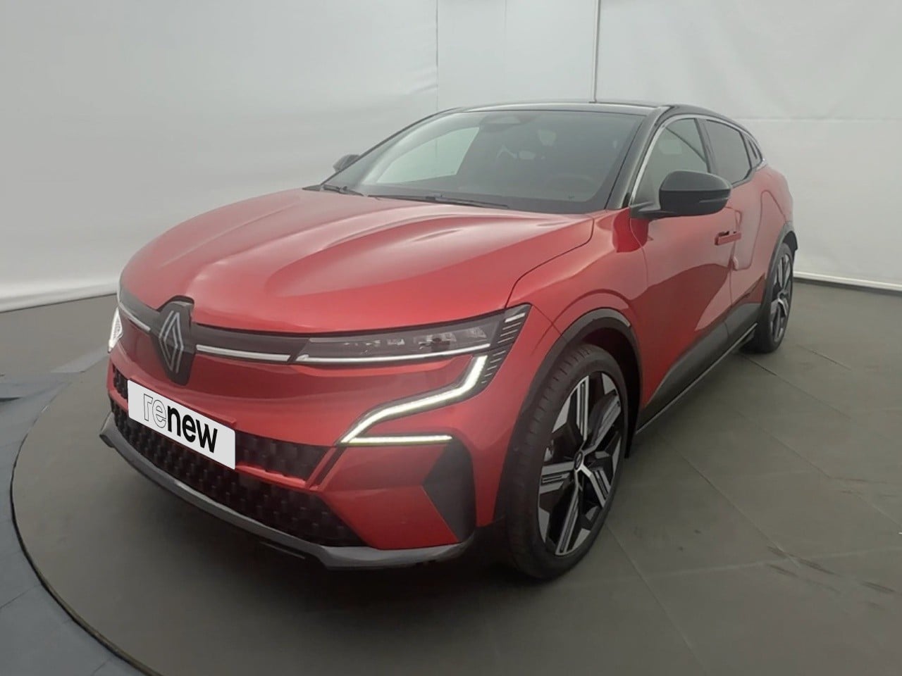 E-Tech Electric 220ch Iconic autonomie confort -24