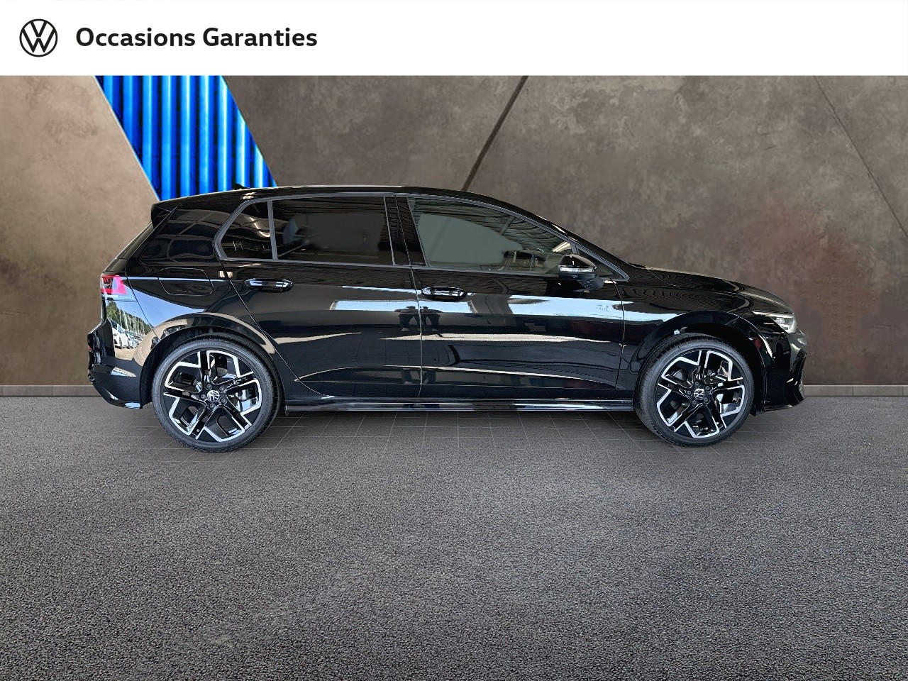 Voitures occasions VOLKSWAGEN GOLF R-Line Thionville