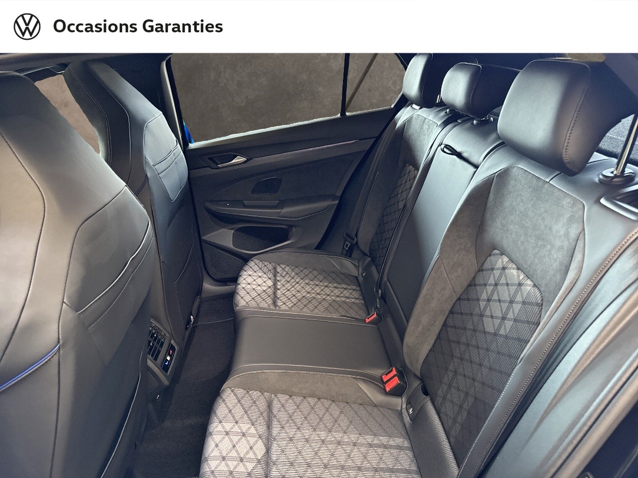 Voitures occasions VOLKSWAGEN GOLF R-Line Thionville