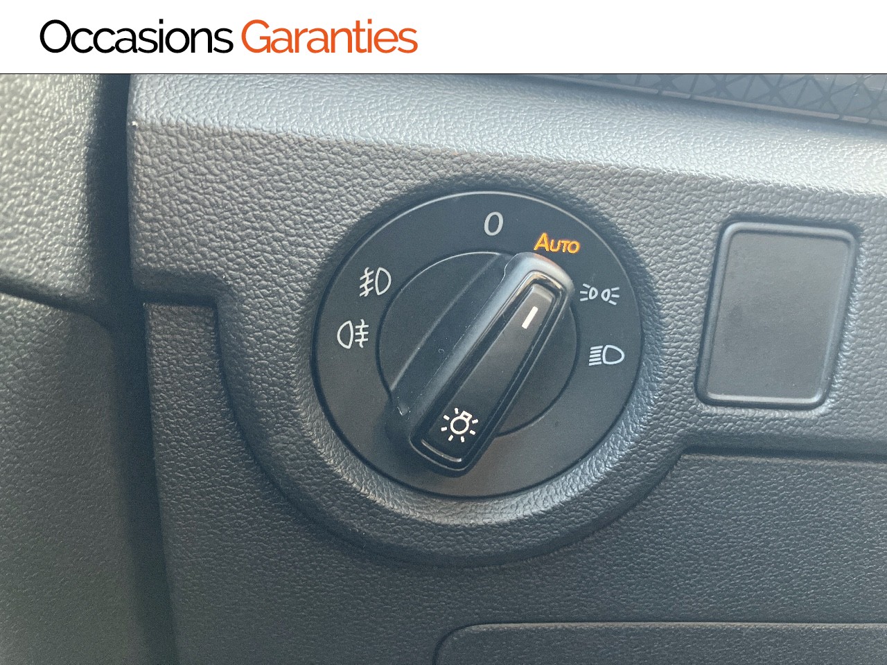 Voitures occasions VOLKSWAGEN T-CROSS R-Line Tech Longeville-lès-Saint-Avold