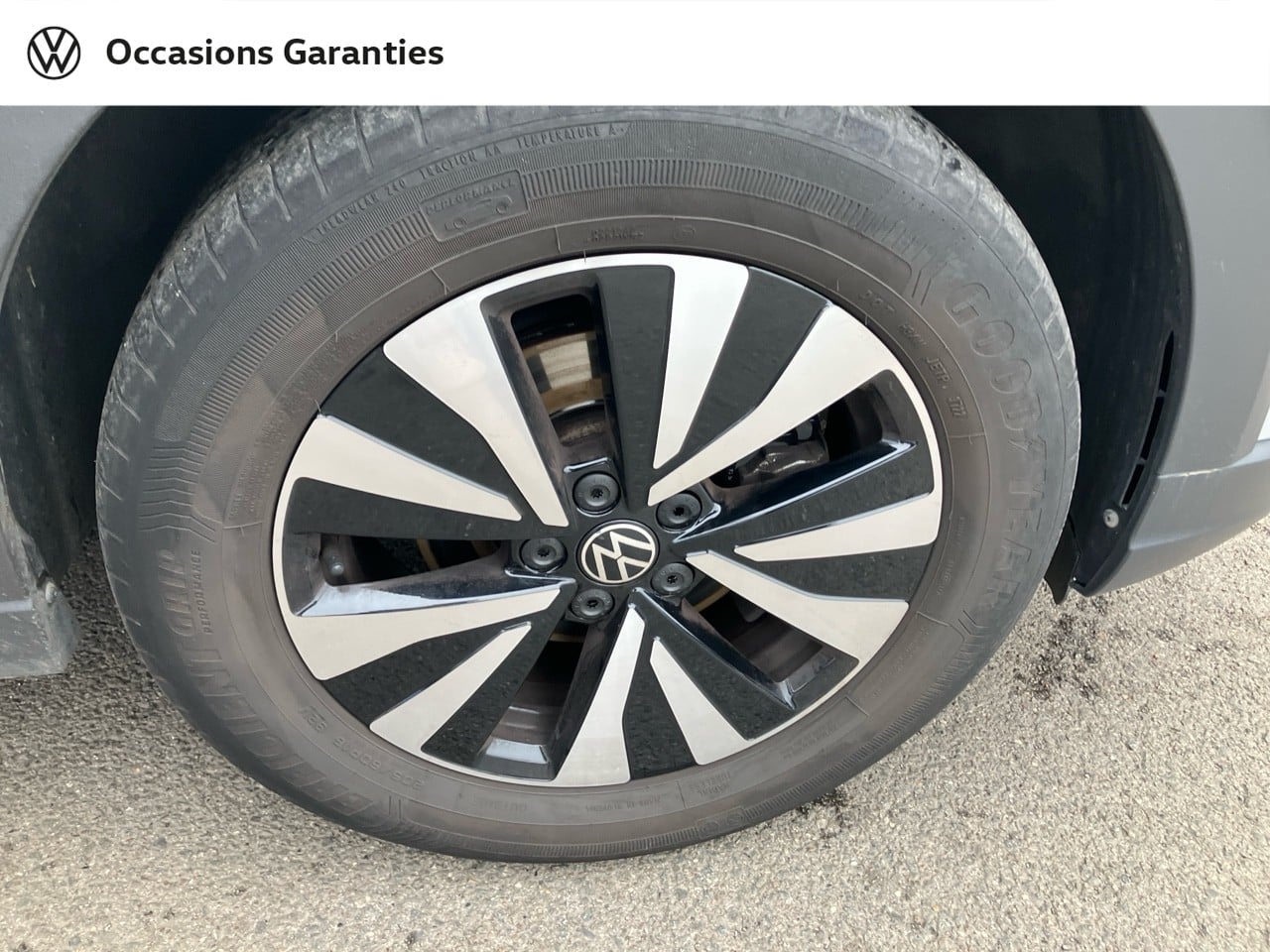 Voitures occasions VOLKSWAGEN TAIGO Life Lens