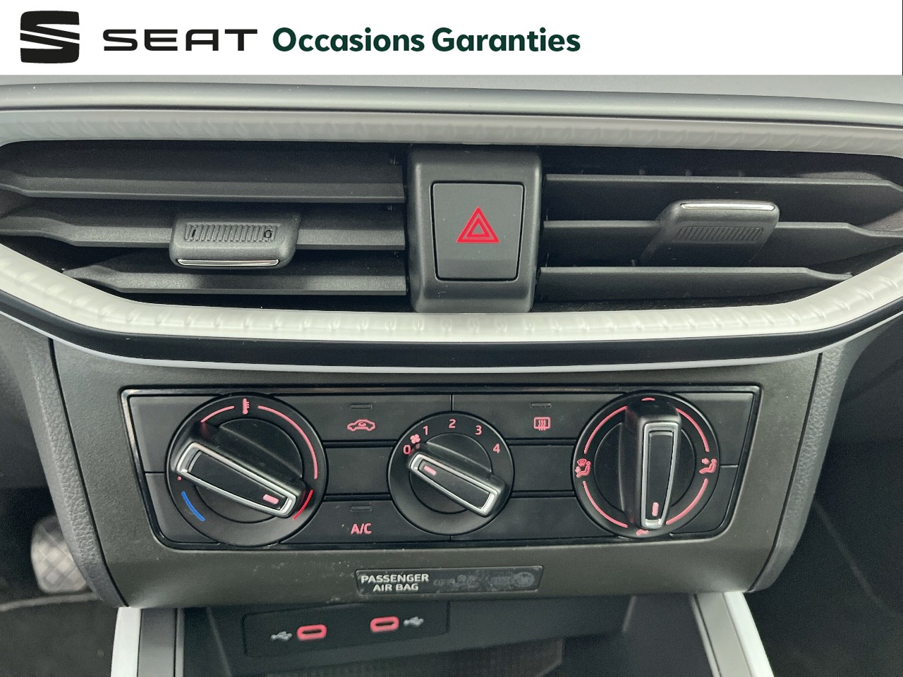 Voitures occasions SEAT ARONA Urban Orvault