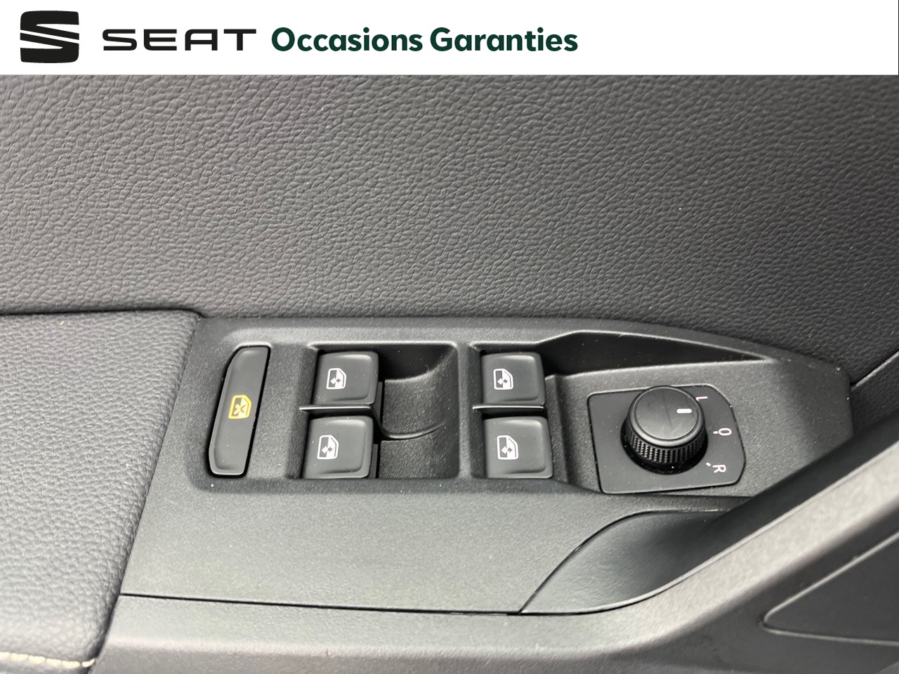 Voitures occasions SEAT ARONA Urban Orvault