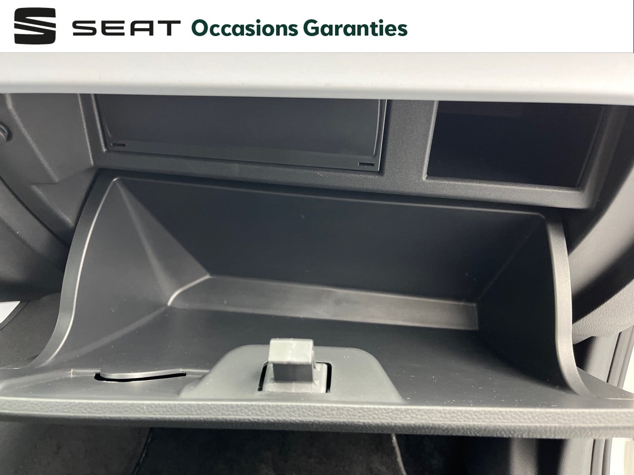 Voitures occasions SEAT ARONA Urban Orvault