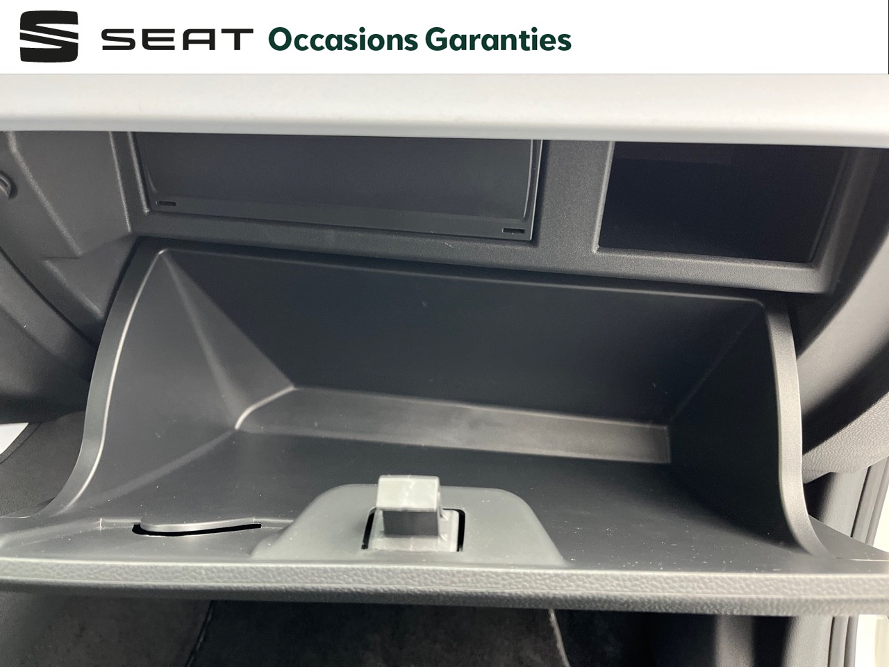 Voitures occasions SEAT ARONA Urban Orvault