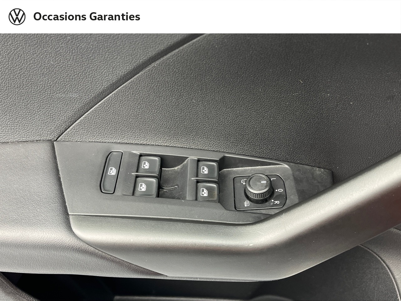 Voitures occasions VOLKSWAGEN T-CROSS Life Plus Orvault