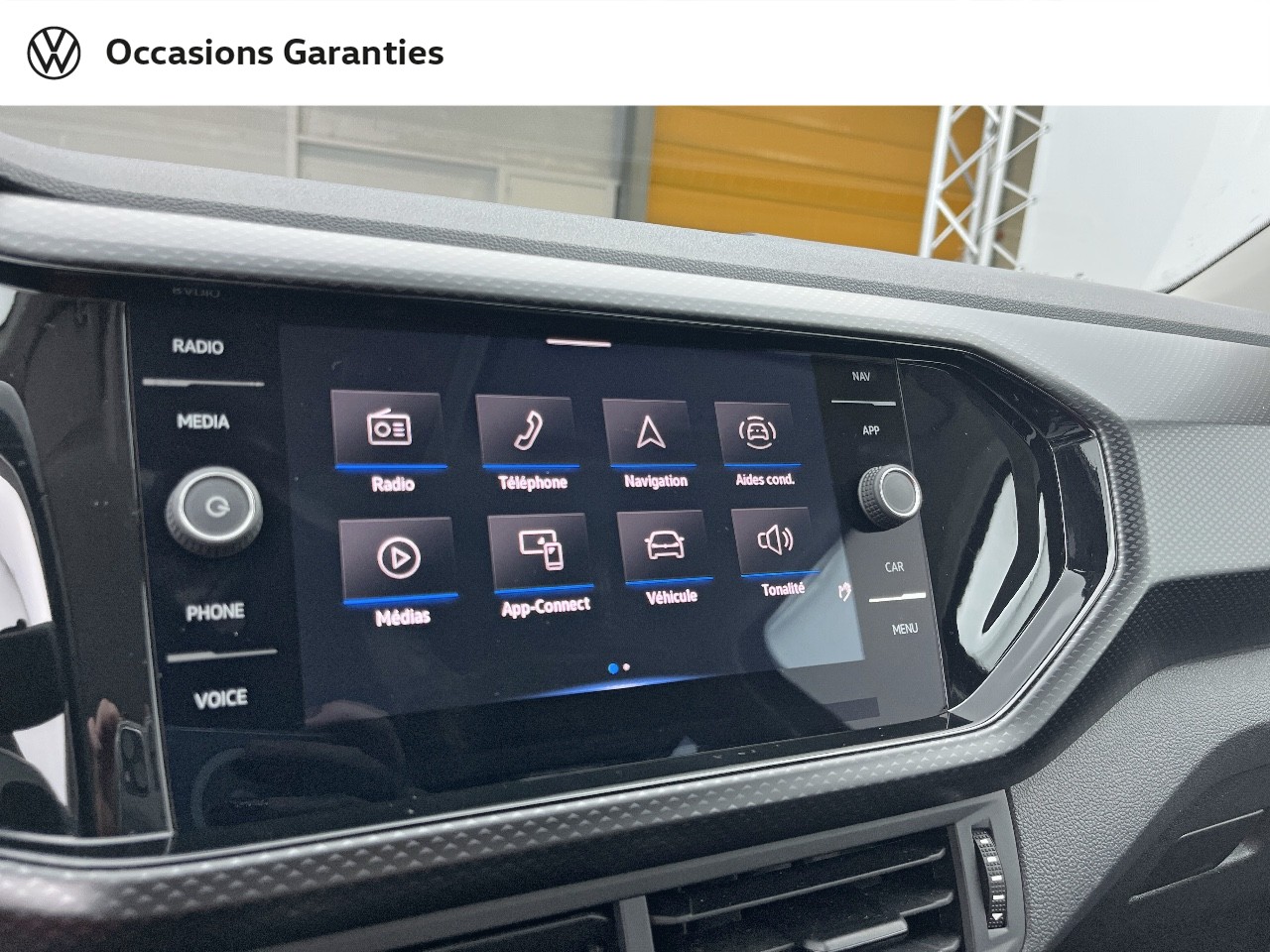 Voitures occasions VOLKSWAGEN T-CROSS Life Plus Orvault