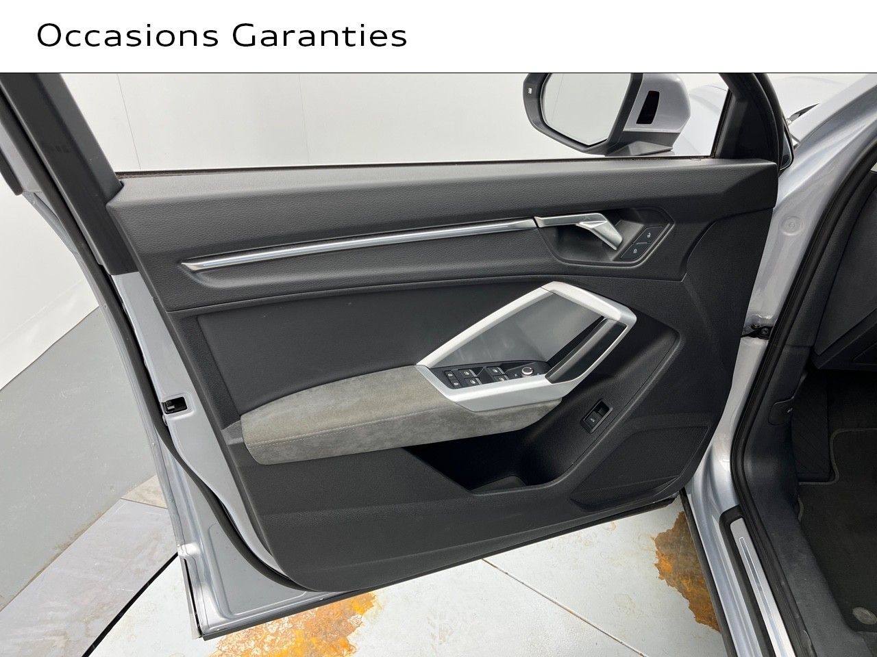 Voitures occasions Audi Q3 Design Luxe Rezé