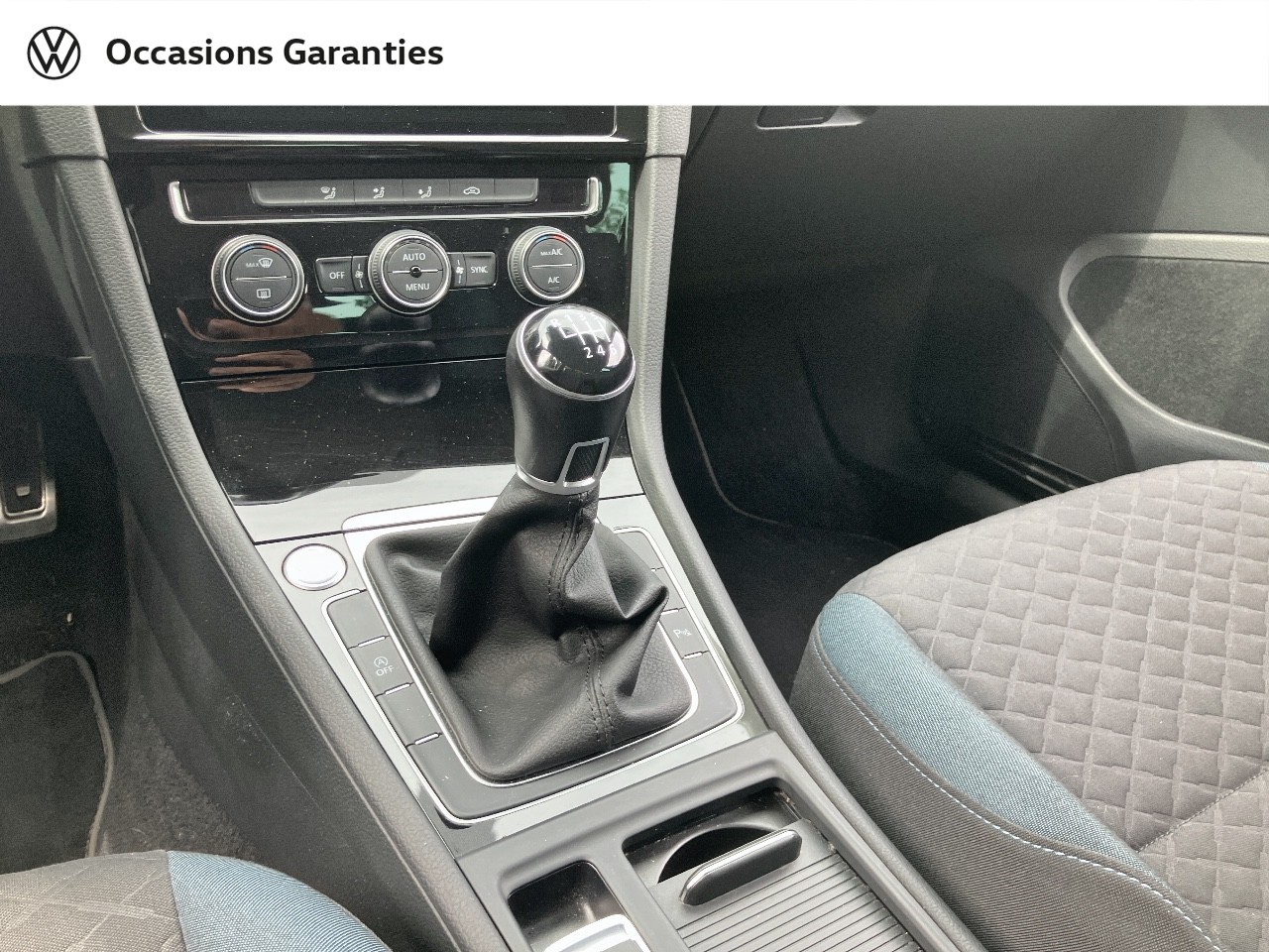 Voitures occasions VOLKSWAGEN GOLF IQ.Drive Villeneuve-d'Ascq