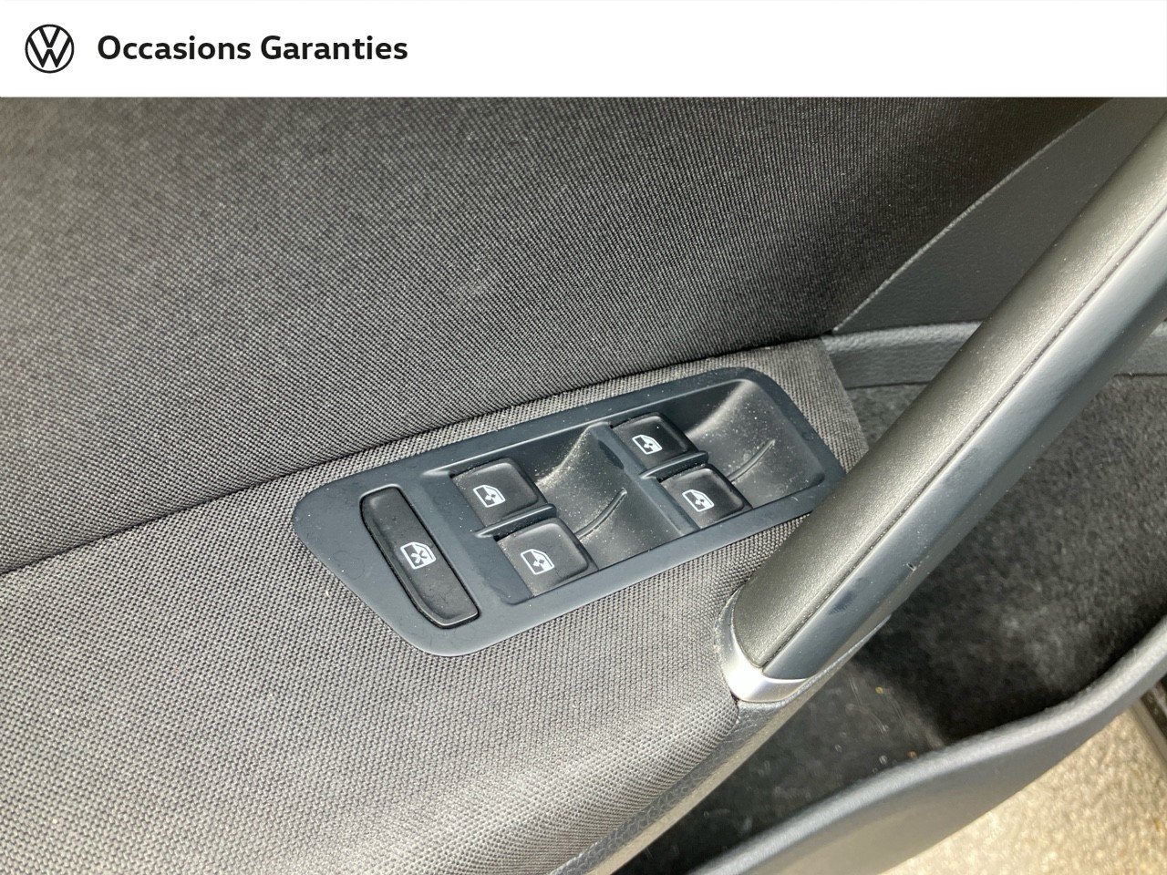 Voitures occasions VOLKSWAGEN GOLF IQ.Drive Villeneuve-d'Ascq