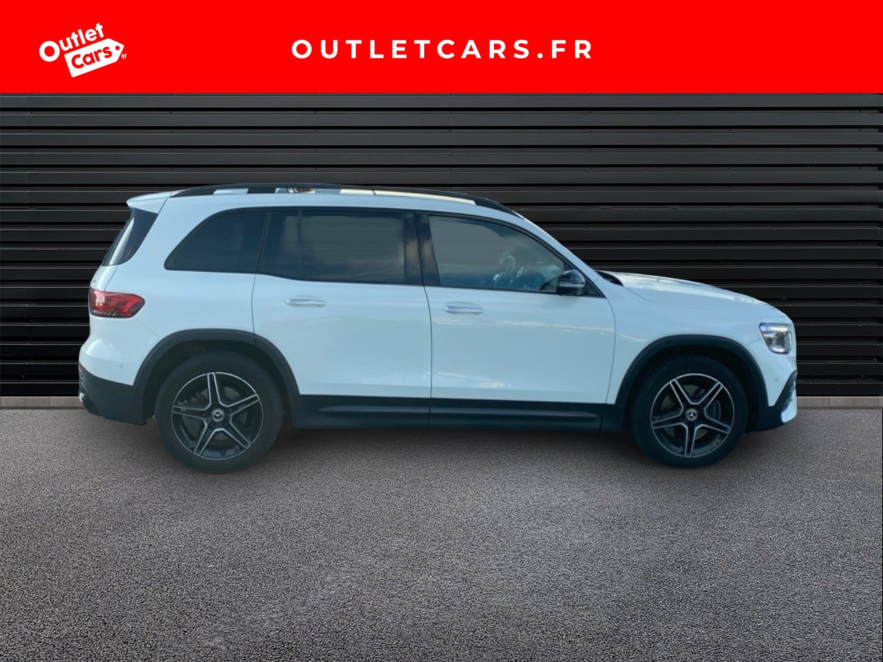 Voitures occasions MERCEDES-BENZ GLB AMG Line Nantes