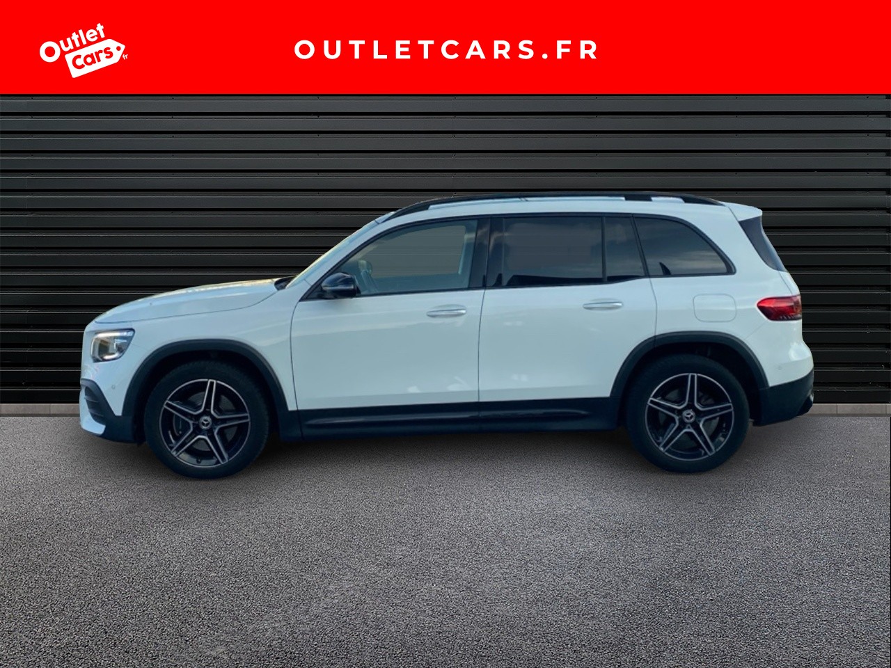 Voitures occasions MERCEDES-BENZ GLB AMG Line Nantes