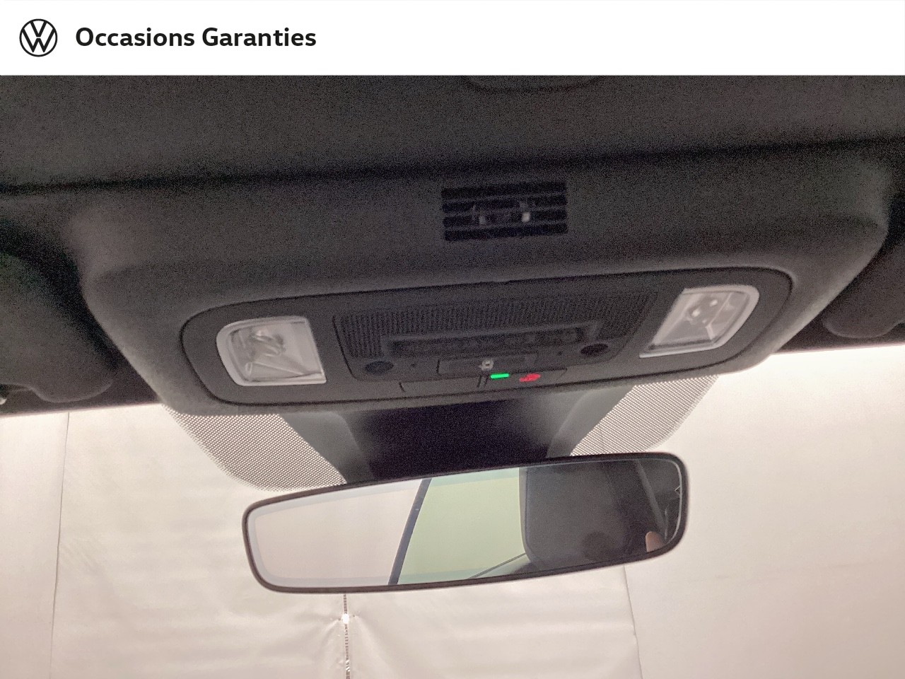 Voitures occasions VOLKSWAGEN T-Roc Cabriolet R-Line Mougins