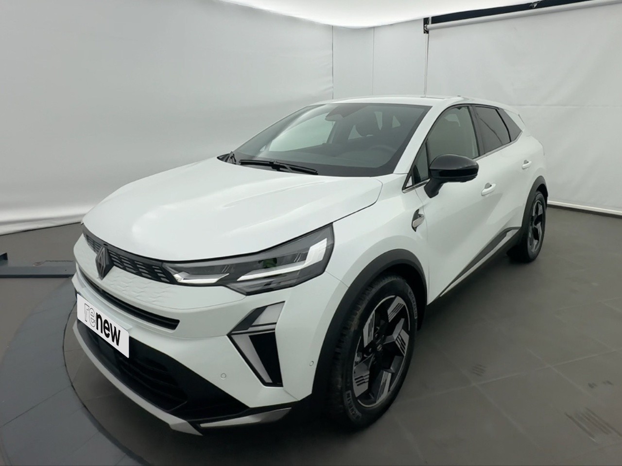 1.6 E-Tech full hybrid 145ch Iconic