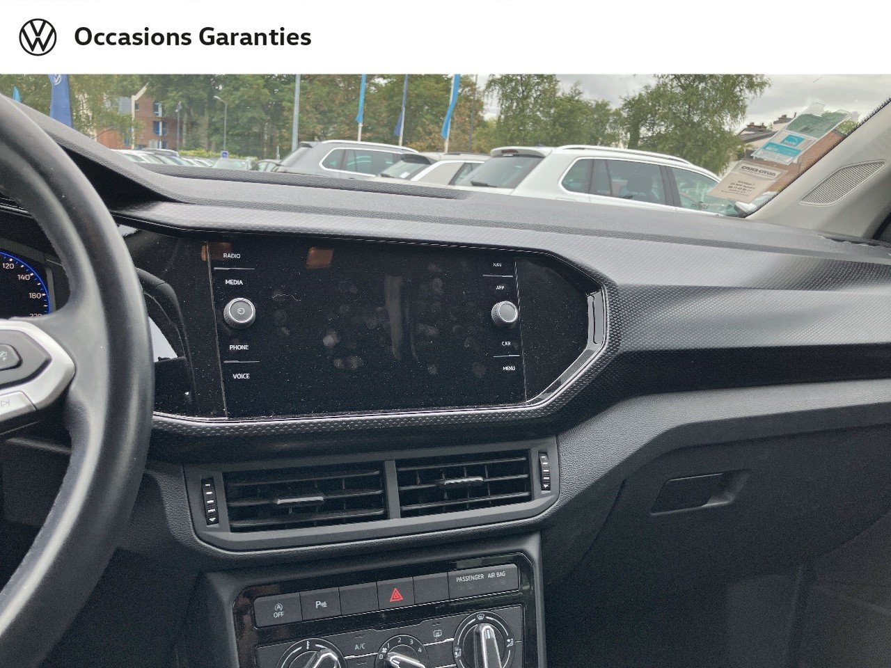 Voitures occasions VOLKSWAGEN T-CROSS Life Tech Villeneuve-d'Ascq