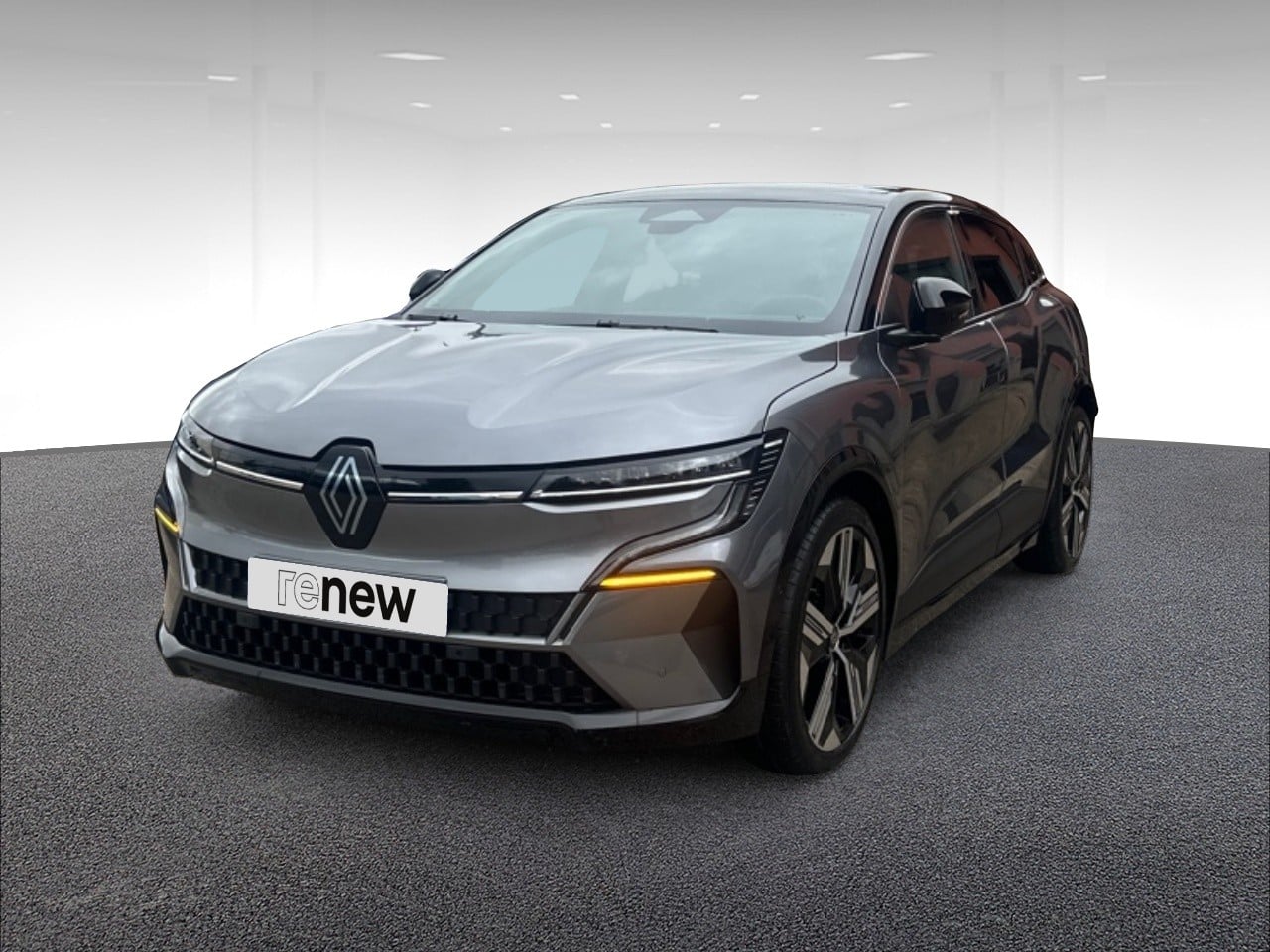 E-Tech Electric 220ch Iconic autonomie confort -24