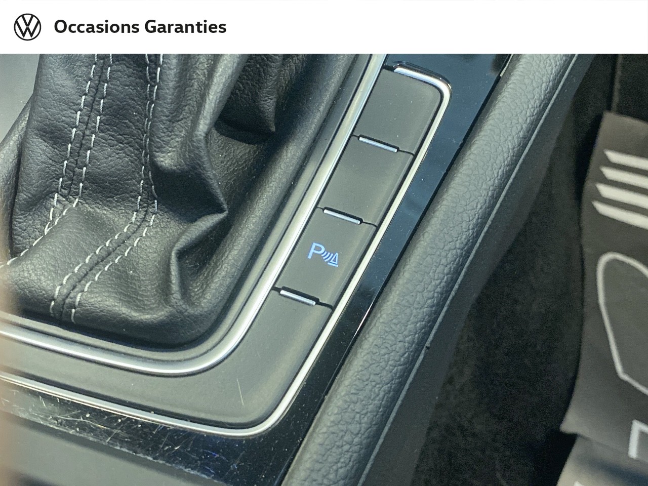 Voitures occasions VOLKSWAGEN GOLF R Villemomble