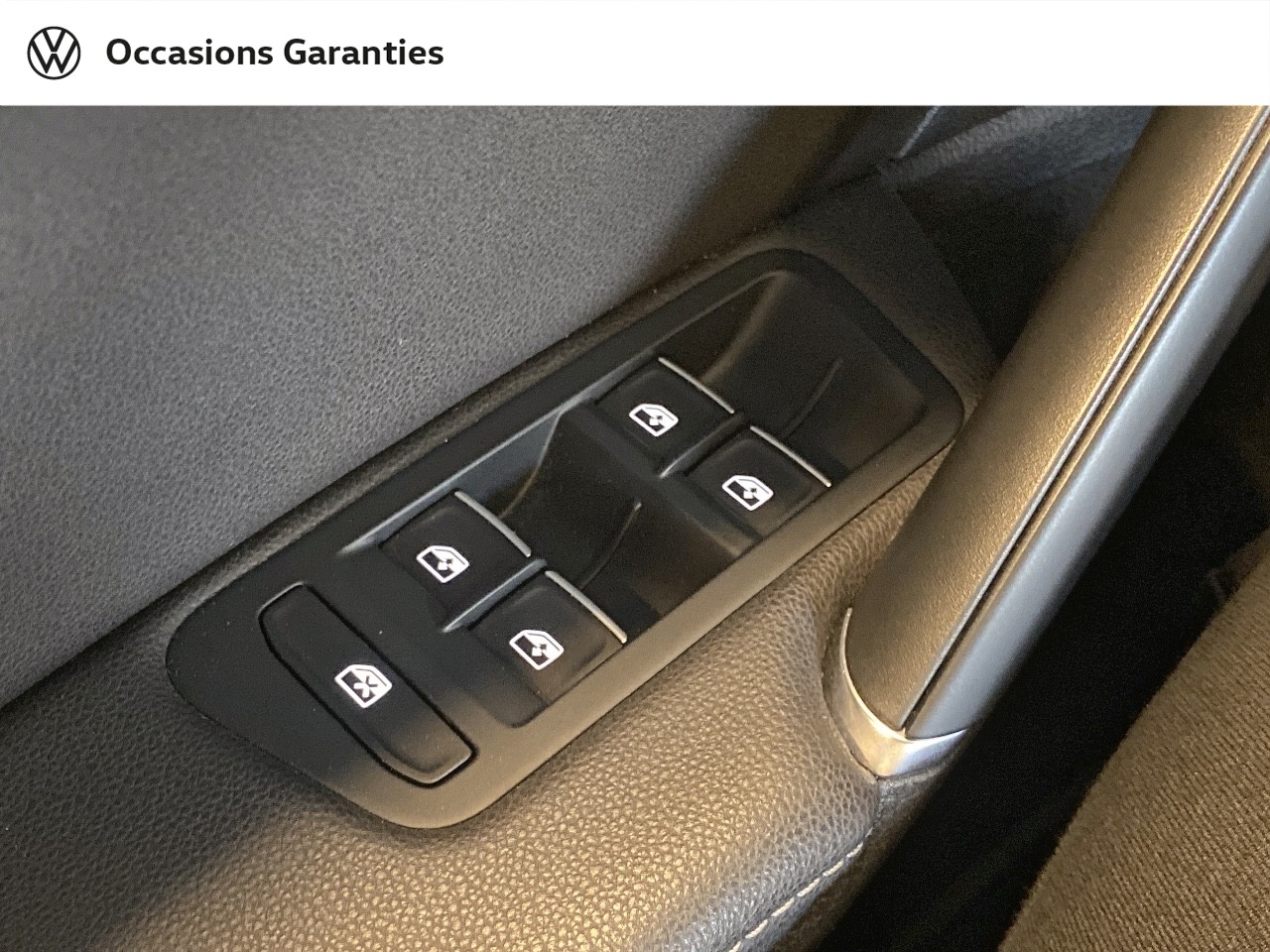 Voitures occasions VOLKSWAGEN GOLF R Villemomble