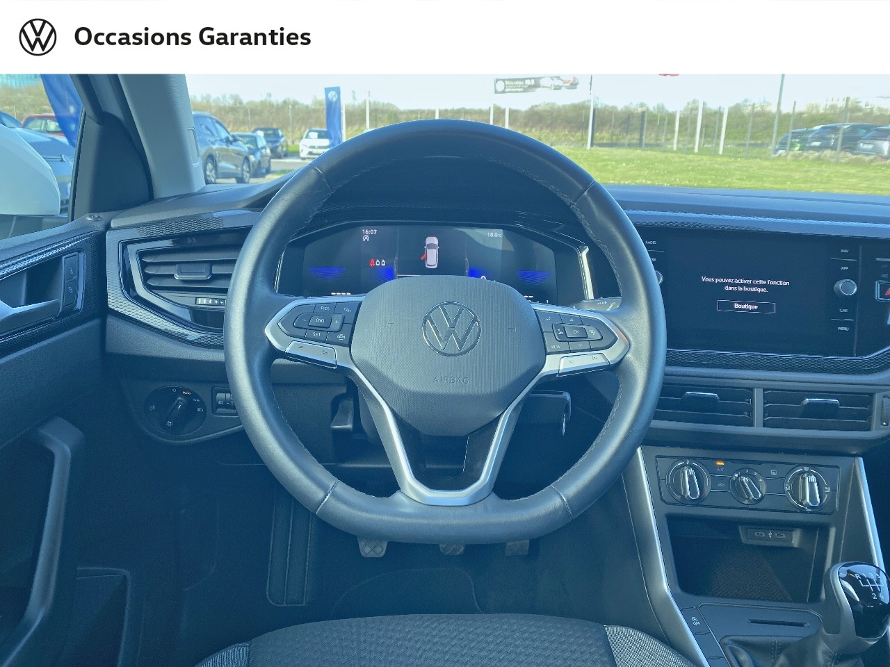 Voitures occasions VOLKSWAGEN POLO Life Rezé