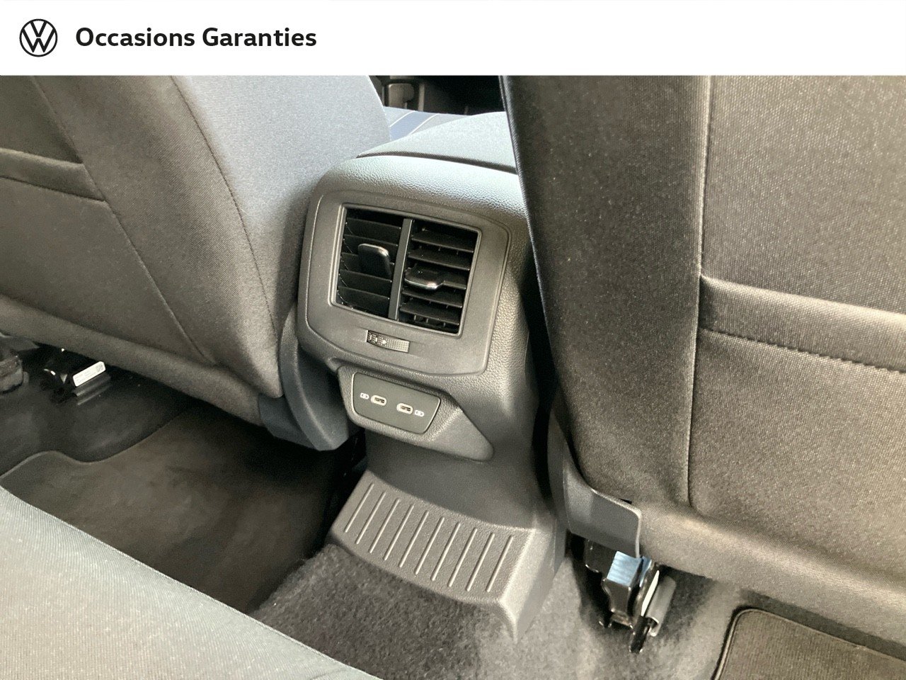 Voitures occasions VOLKSWAGEN T-ROC Life Villeneuve-d'Ascq