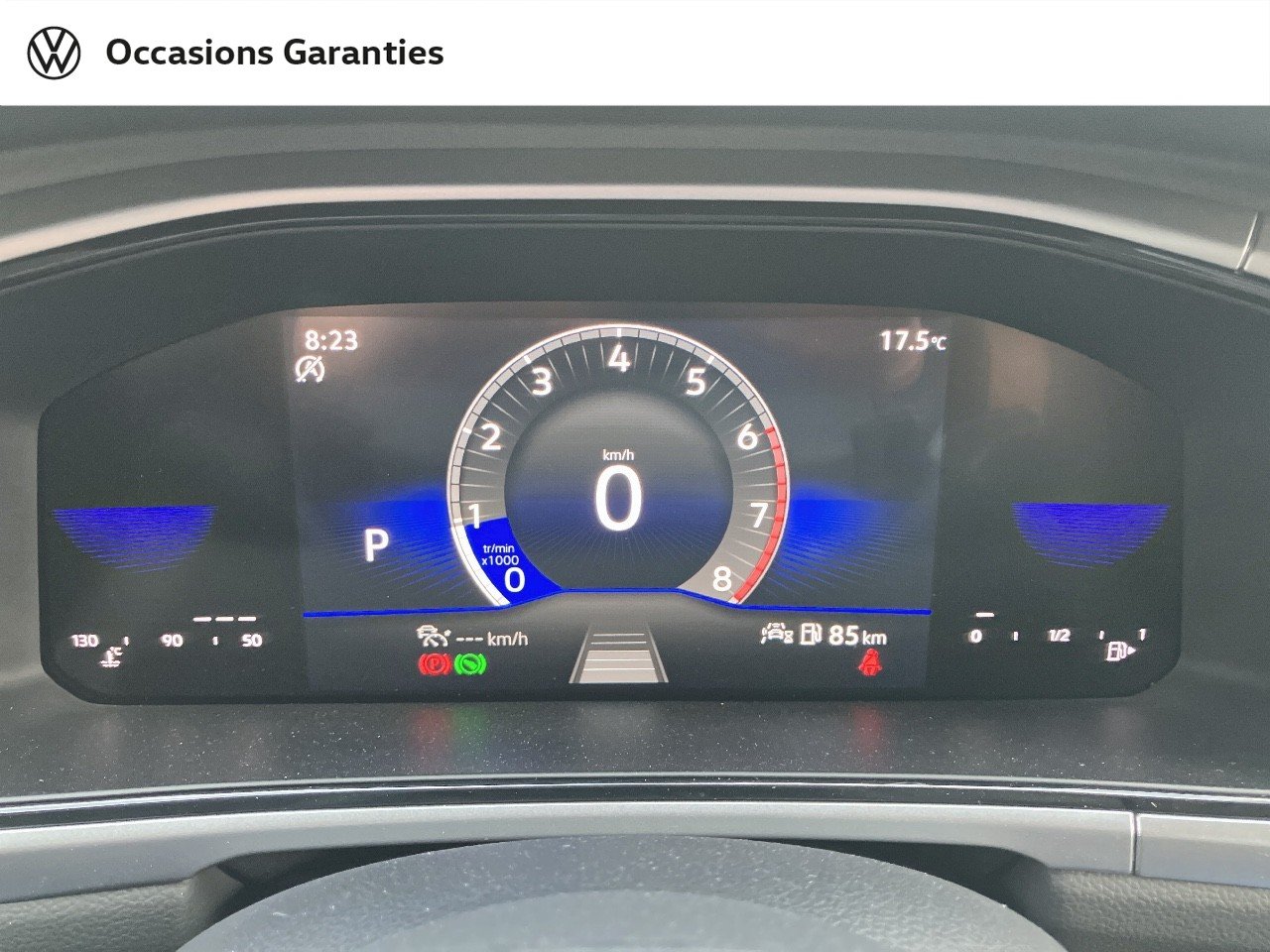 Voitures occasions VOLKSWAGEN T-ROC Life Villeneuve-d'Ascq